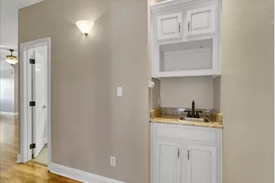 3300 Fountain Way, Granbury, TX 76049 - Photo 28
