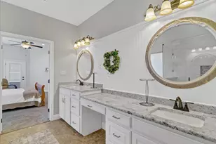 3300 Fountain Way, Granbury, TX 76049 - Photo 20