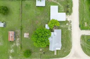 119 Avenue A, Walnut Springs, TX 76690 - Photo 28