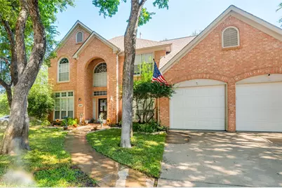 2021 Broadleaf Drive, Arlington, TX 76001 - Photo 2