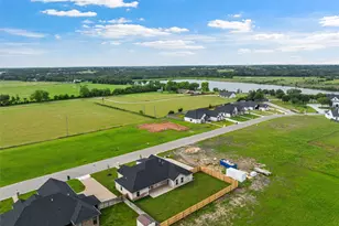 132 Water View Ln, Robinson, TX 76706 - Photo 36