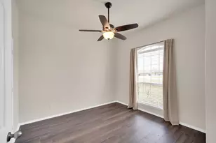 100 Windsor Cir, Waxahachie, TX 75165 - Photo 28