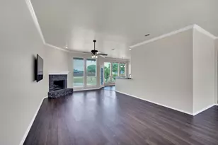 100 Windsor Cir, Waxahachie, TX 75165 - Photo 14