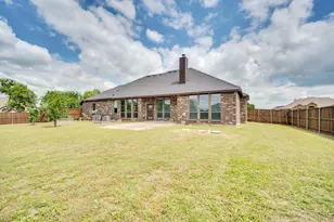 100 Windsor Cir, Waxahachie, TX 75165 - Photo 32