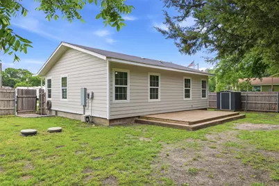 258 Spring Valley Circle, Azle, TX 76020 - Photo 28