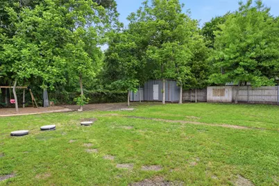 258 Spring Valley Circle, Azle, TX 76020 - Photo 22