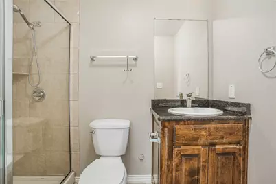 813 Beacon Hill Drive, Irving, TX 75061 - Photo 18