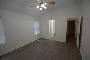 10212 Lone Eagle Ct, Fort Worth, TX 76108 - Photo 8