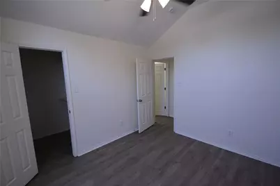 10212 Lone Eagle Court, Fort Worth, TX 76108 - Photo 12