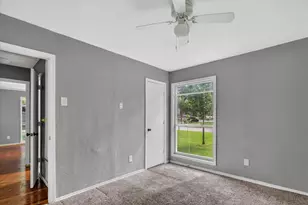 8752 Woodcastle Dr, Dallas, TX 75217 - Photo 12