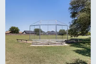 2215 Beverly Drive, Granbury, TX 76048 - Photo 30