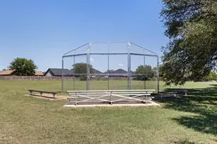 2215 Beverly Dr, Granbury, TX 76048 - Photo 30