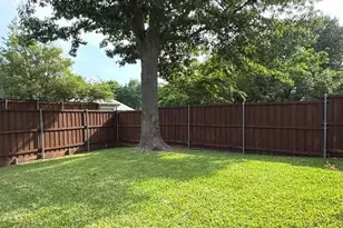 2440 Ravenhurst Dr, Plano, TX 75025 - Photo 18