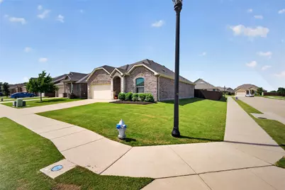 706 Stallings Drive, Princeton, TX 75407 - Photo 2