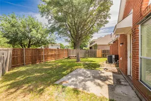 8300 Rayburn Ln, McKinney, TX 75072 - Photo 18