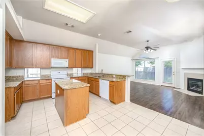 8300 Rayburn Lane, McKinney, TX 75072 - Photo 8