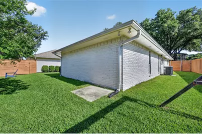 7230 Crooked Oak Drive, Dallas, TX 75248 - Photo 34