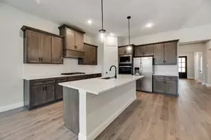 8893 Wyndemere Ln, Frisco, TX 75036 - Photo 10