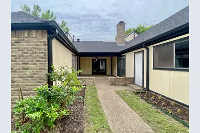 9931 Chimney Hill Lane, Dallas, TX 75243 - Photo 32