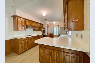 9931 Chimney Hill Lane, Dallas, TX 75243 - Photo 14