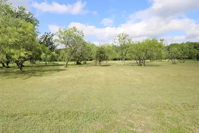 1090 Eagle Pass, Royse City, TX 75189 - Photo 2