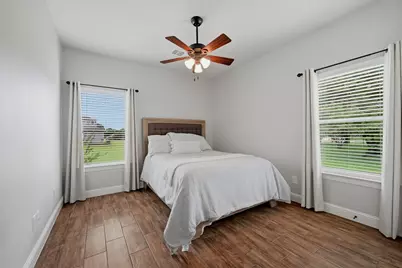 206 Modoc Trail, Lake Kiowa, TX 76240 - Photo 24