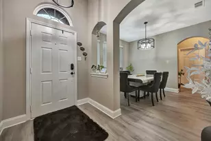 102 Lakeway Ln, Justin, TX 76247 - Photo 10