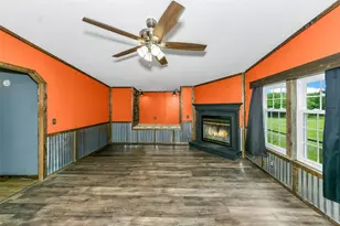 197 Co Rd 3382, Paradise, TX 76073 - Photo 4