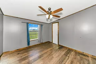 197 Co Rd 3382, Paradise, TX 76073 - Photo 10