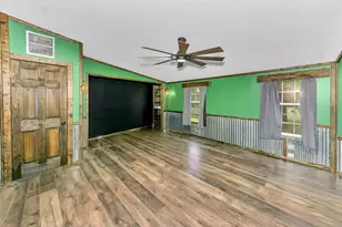 197 Co Rd 3382, Paradise, TX 76073 - Photo 20