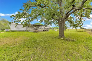 197 Co Rd 3382, Paradise, TX 76073 - Photo 24