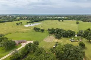 5309 Burleson Oaks Dr, Burleson, TX 76028 - Photo 8