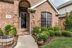 12316 Sailmaker Ln, Frisco, TX 75035 - Photo 2