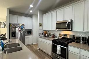 302 Cold Spring Loop, Bastrop, TX 78602 - Photo 2