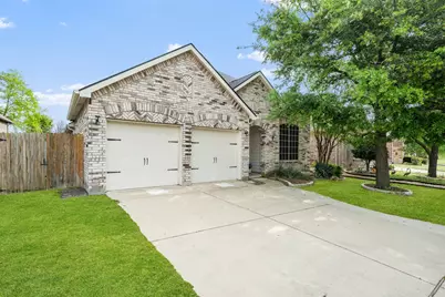 588 Louder Way, Fate, TX 75087 - Photo 2
