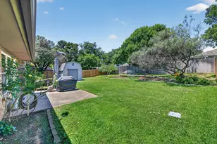 4043 Glenbrook Dr, Arlington, TX 76015 - Photo 28
