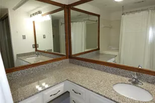 7640 W Greenway Blvd, Dallas, TX 75209 - Photo 8