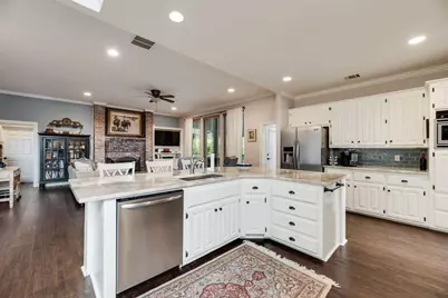 2601 Highland Meadow Drive, Colleyville, TX 76034 - Photo 10