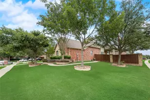 906 Hebron Dr, Allen, TX 75013 - Photo 2
