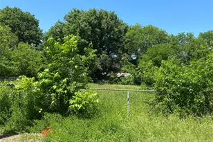 2016 W 13th Ave, Corsicana, TX 75110 - Photo 1