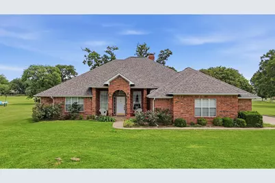 730 Kiowa Drive W, Lake Kiowa, TX 76240 - Photo 30