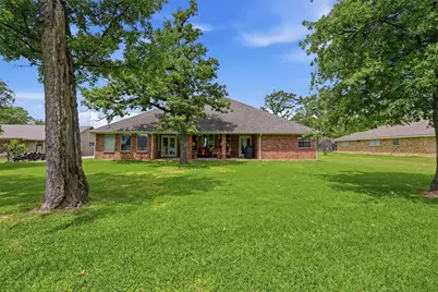 730 Kiowa Drive W, Lake Kiowa, TX 76240 - Photo 26