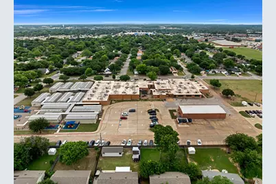 732 Hillside Drive, Burleson, TX 76028 - Photo 26