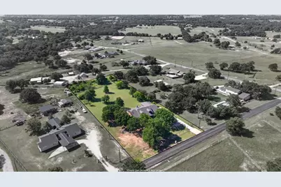 108 La Arroya Drive, Weatherford, TX 76088 - Photo 2