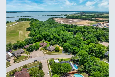 5434 Peninsula Way, Garland, TX 75043 - Photo 2