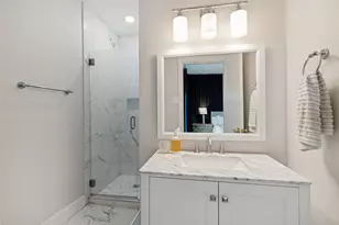 1023 Mt Auburn Ave, Dallas, TX 75223 - Photo 14