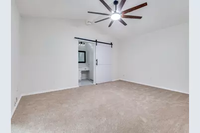 321 Campo Street, Grand Prairie, TX 75051 - Photo 10