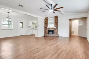 321 Campo St, Grand Prairie, TX 75051 - Photo 2