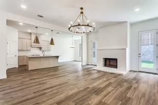 782 Sterling Dr, Benbrook, TX 76126 - Photo 4