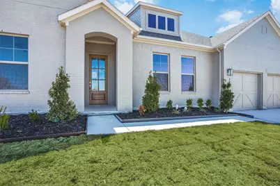 782 Sterling Drive, Benbrook, TX 76126 - Photo 2